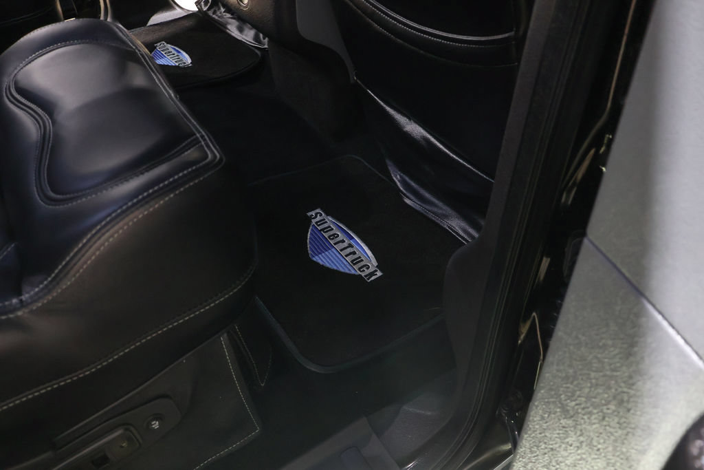 Used 2015 Ford F650 2WD Crew Cab Super Duty image 48