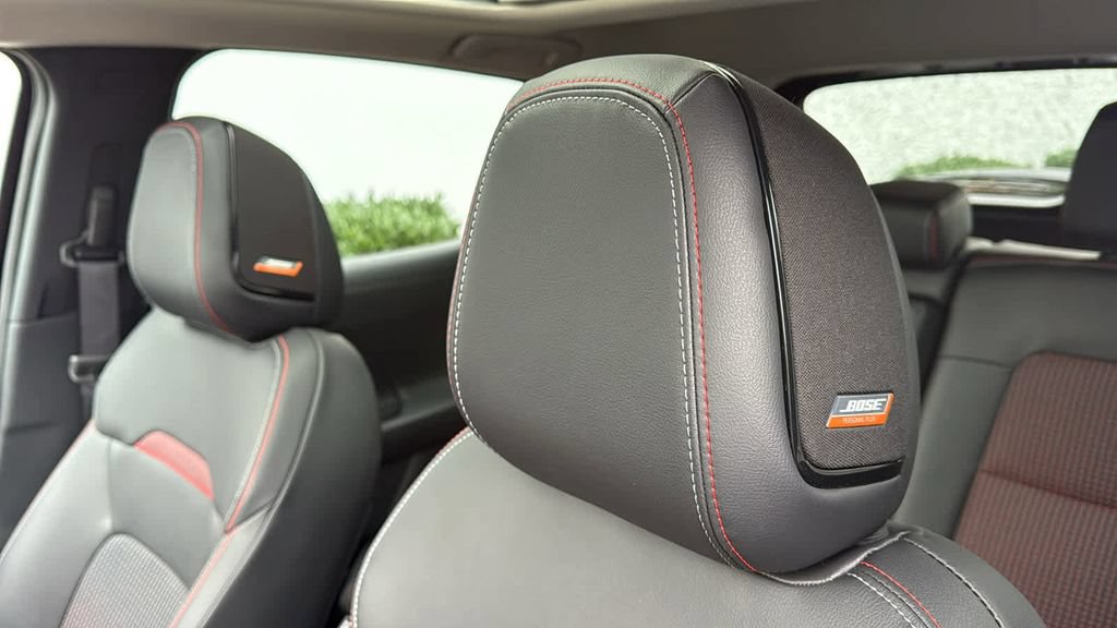 Certified 2026 Nissan Kicks SR w/ SR Premium Package AWD/4WD image 18