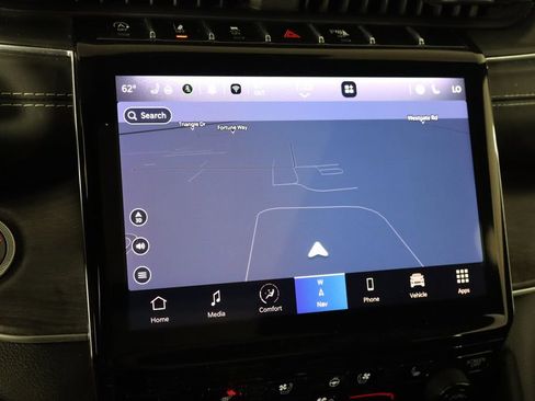 Used 2023 Jeep Grand Cherokee L Overland w/ Rear Seat Video Group I AWD/4WD image 42