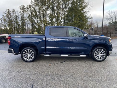 Used 2022 Chevrolet Silverado 1500 LT image 8