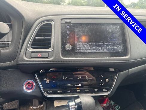 Used 2019 Honda HR-V EX image 10