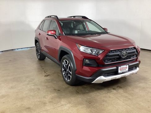 Used 2020 Toyota RAV4 Adventure w/ Convenience Package AWD/4WD image 3