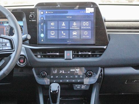 New 2026 Subaru Outback Limited AWD/4WD image 12