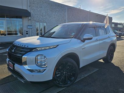 Used 2024 Mitsubishi Outlander SE