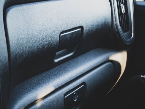 Used 2020 Chevrolet Silverado 2500 LT w/ All Star Edition image 16