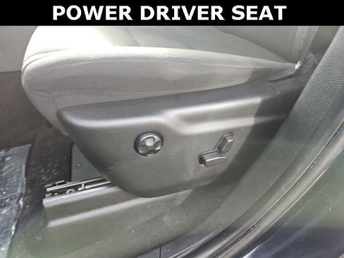 Used 2024 Dodge Durango SXT image 12