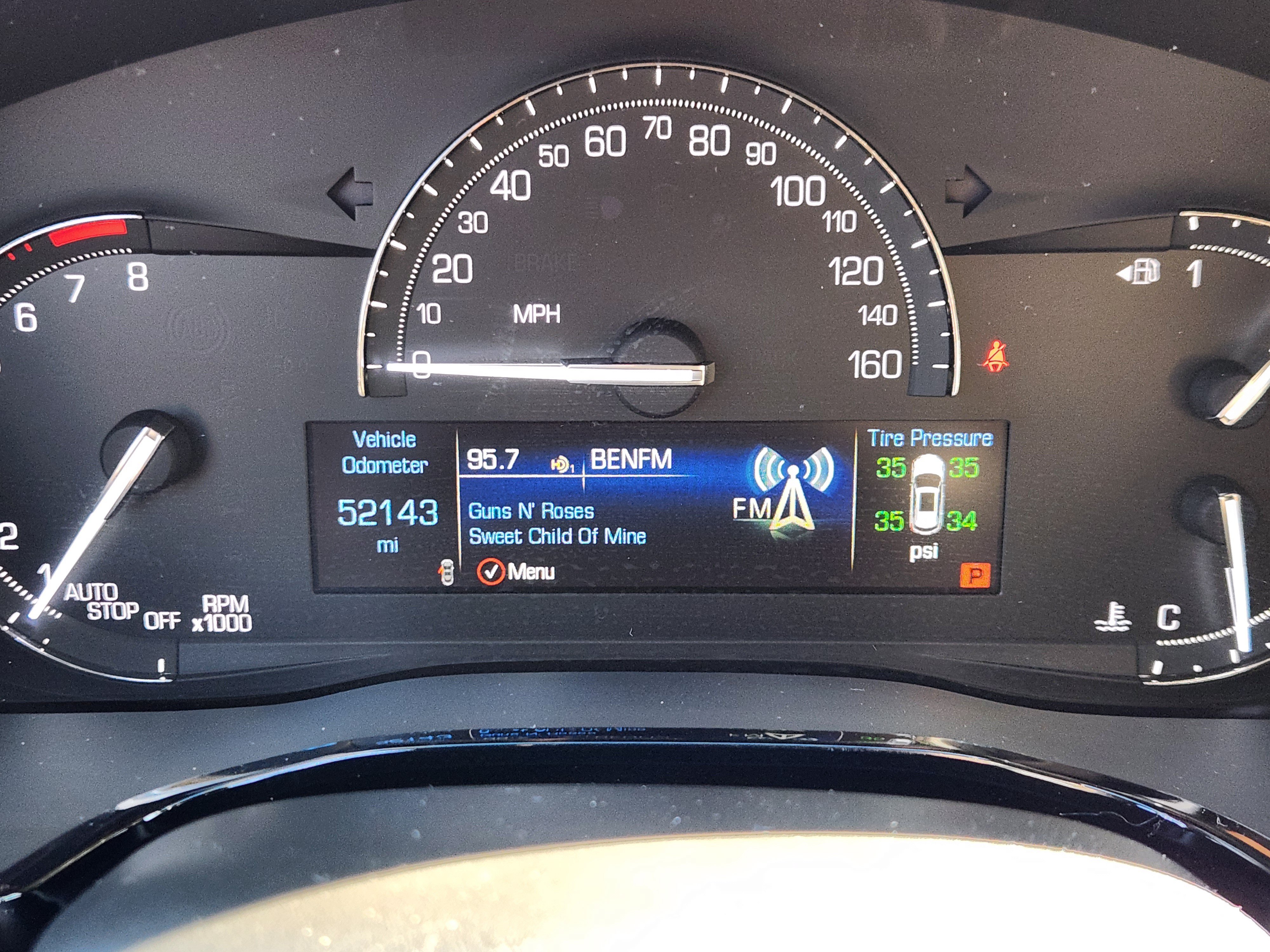Used 2018 Cadillac XT5 Luxury w/ Driver Awareness Package AWD/4WD image 10