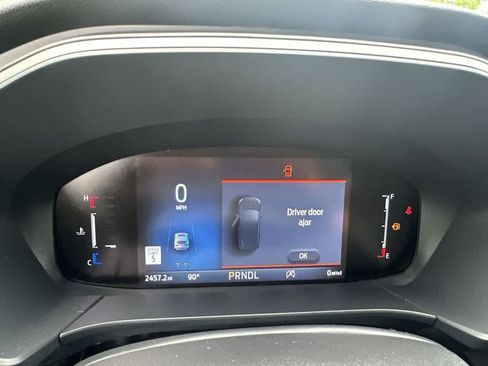 Used 2025 Ford Escape Active w/ Tech Pack #1 AWD/4WD image 23