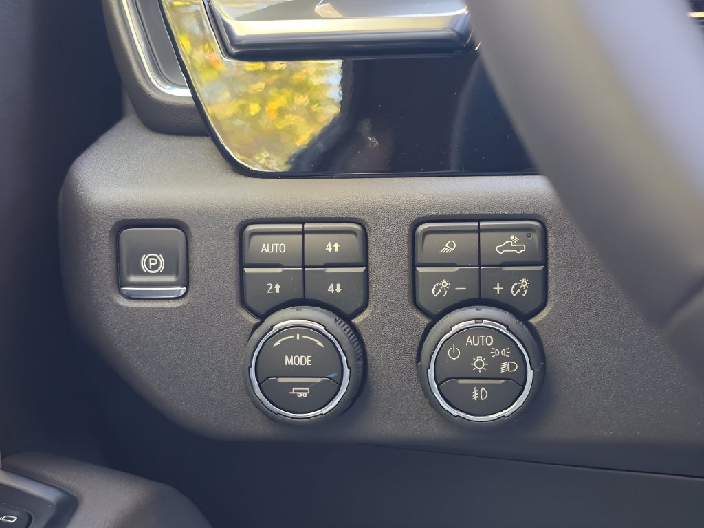 New 2026 Chevrolet Silverado 2500 LT w/ All Star Edition AWD/4WD image 25