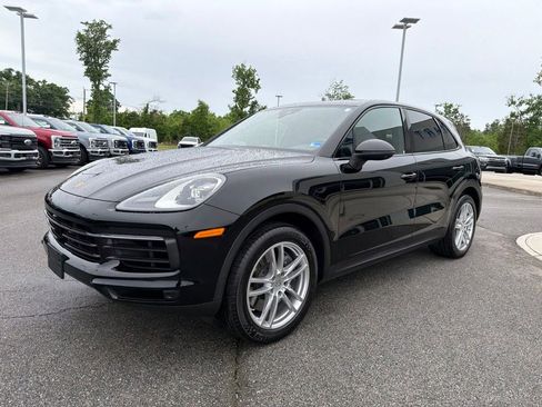 Used 2021 Porsche Cayenne AWD/4WD image 8