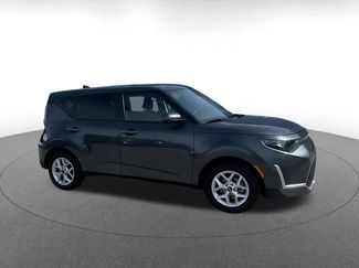 Used 2025 Kia Soul LX w/ LX Technology Package video 2