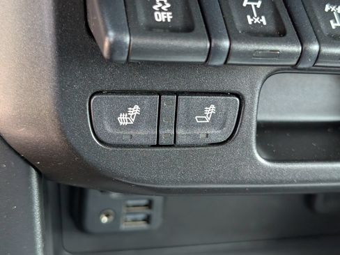 Used 2021 Chevrolet Colorado ZR2 w/ ZR2 Dusk Special Edition AWD/4WD image 26