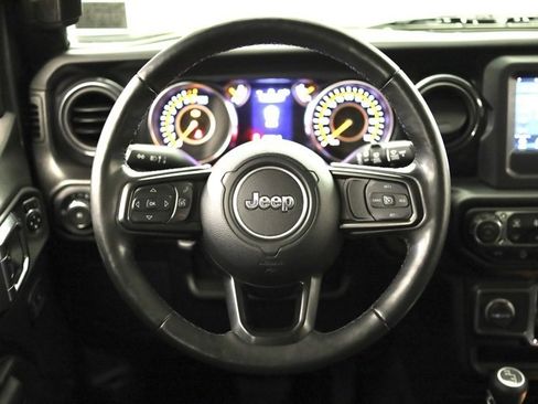 Used 2022 Jeep Wrangler Unlimited Sport image 13