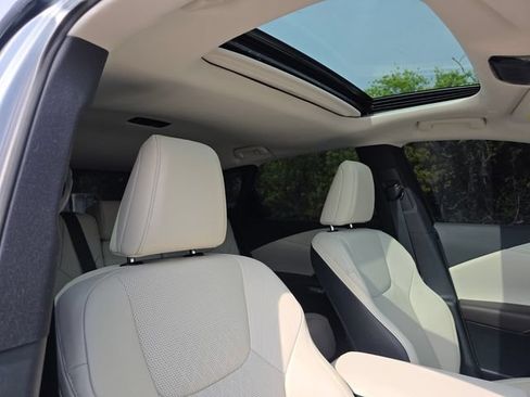 Used 2025 Lexus RX 350 Premium Plus w/ Convenience Package FWD image 11
