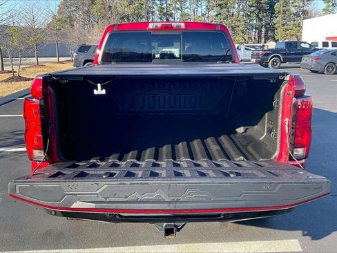 Used 2024 Chevrolet Colorado ZR2 w/ ZR2 Convenience Package III image 35