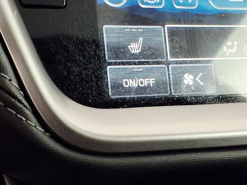 Certified 2025 Subaru Outback Limited image 22