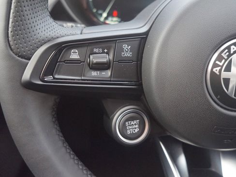 New 2024 Alfa Romeo Giulia Sprint image 18