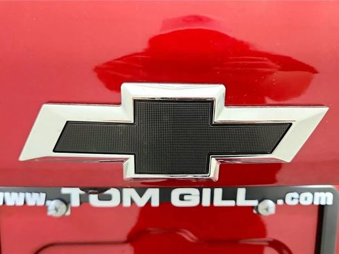 New 2026 Chevrolet Equinox ACTIV image 16