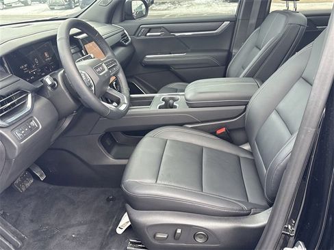 Used 2024 GMC Acadia Elevation w/ Black Edition image 20