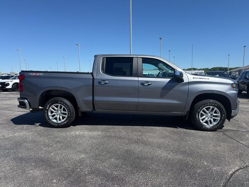 Certified 2021 Chevrolet Silverado 1500 LT AWD/4WD image 4