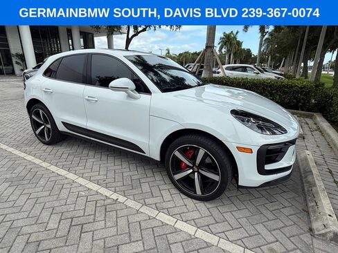 Used 2022 Porsche Macan S AWD/4WD image 11