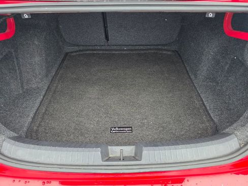 Used 2020 Volkswagen Jetta R-Line image 15