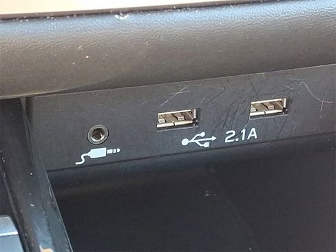 Certified 2022 Subaru Outback Limited w/ Popular Package #2 image 25