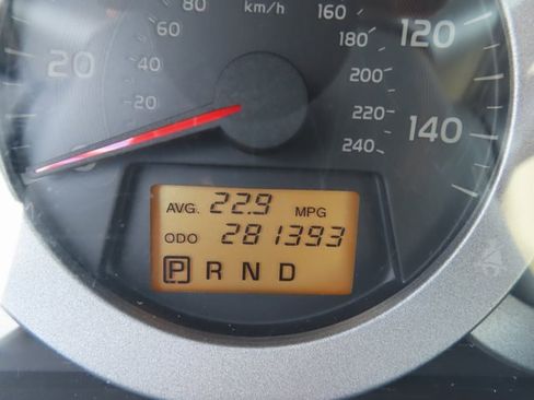 Used 2011 Toyota RAV4 Limited image 18