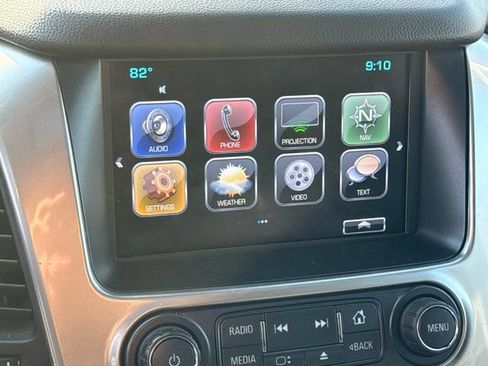 Used 2020 Chevrolet Tahoe LT AWD/4WD image 32