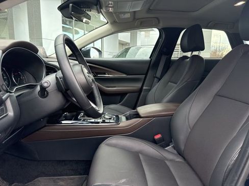 Used 2025 MAZDA CX-30 AWD 2.5 S w/ Premium Package image 9
