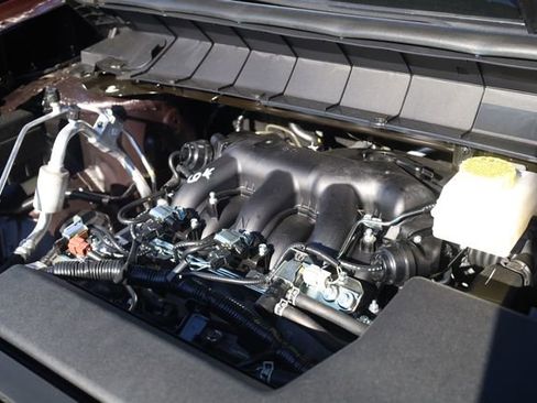 New 2026 Nissan Pathfinder SL w/ SL Premium Package image 7