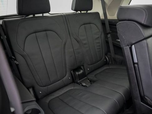 Used 2020 BMW X7 xDrive40i w/ Premium Package AWD/4WD image 29