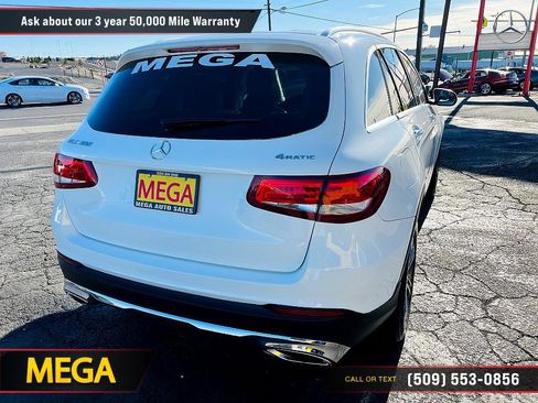 Used 2018 Mercedes-Benz GLC 300 4MATIC w/ Premium Package image 13