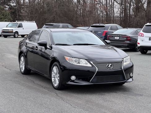 Used 2015 Lexus ES 350 350 Crafted Line image 2