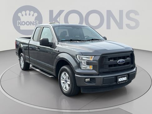 Used 2017 Ford F150 XL w/ Equipment Group 101A Mid RWD image 2