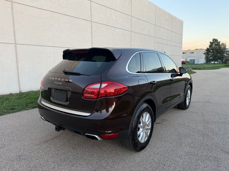 Used 2014 Porsche Cayenne Diesel AWD/4WD image 25