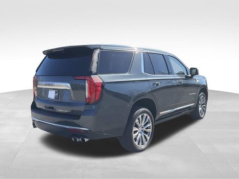 Used 2021 GMC Yukon Denali w/ Denali Premium Package image 3