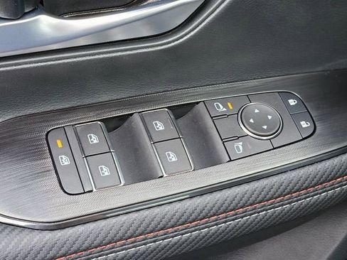 New 2026 Nissan Kicks SR image 18