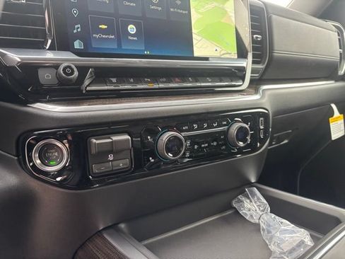 New 2026 Chevrolet Silverado 2500 LT w/ Safety Package AWD/4WD image 27