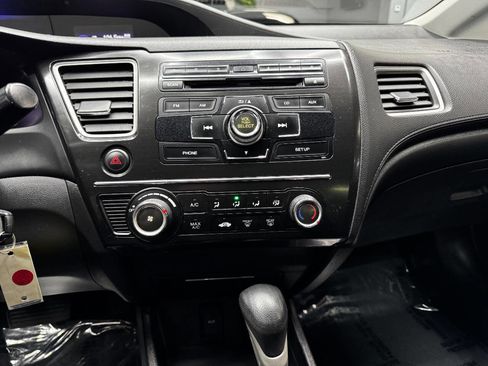 Used 2013 Honda Civic LX image 23