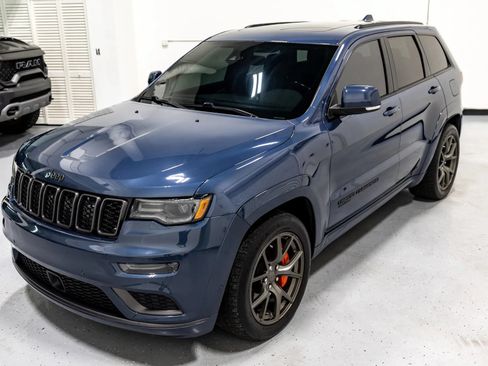 Used 2021 Jeep Grand Cherokee High Altitude AWD/4WD image 3