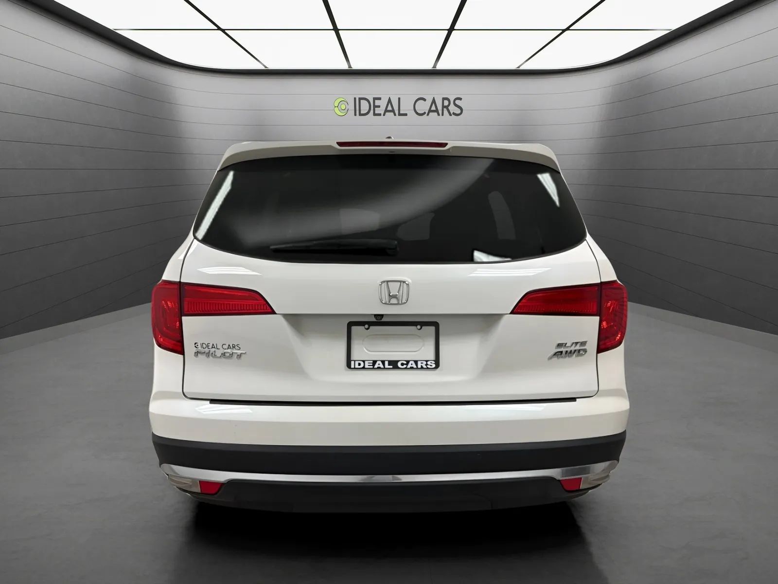 Used 2017 Honda Pilot Elite image 6