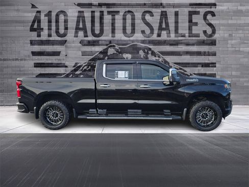 Used 2020 Chevrolet Silverado 1500 High Country w/ Technology Package image 2