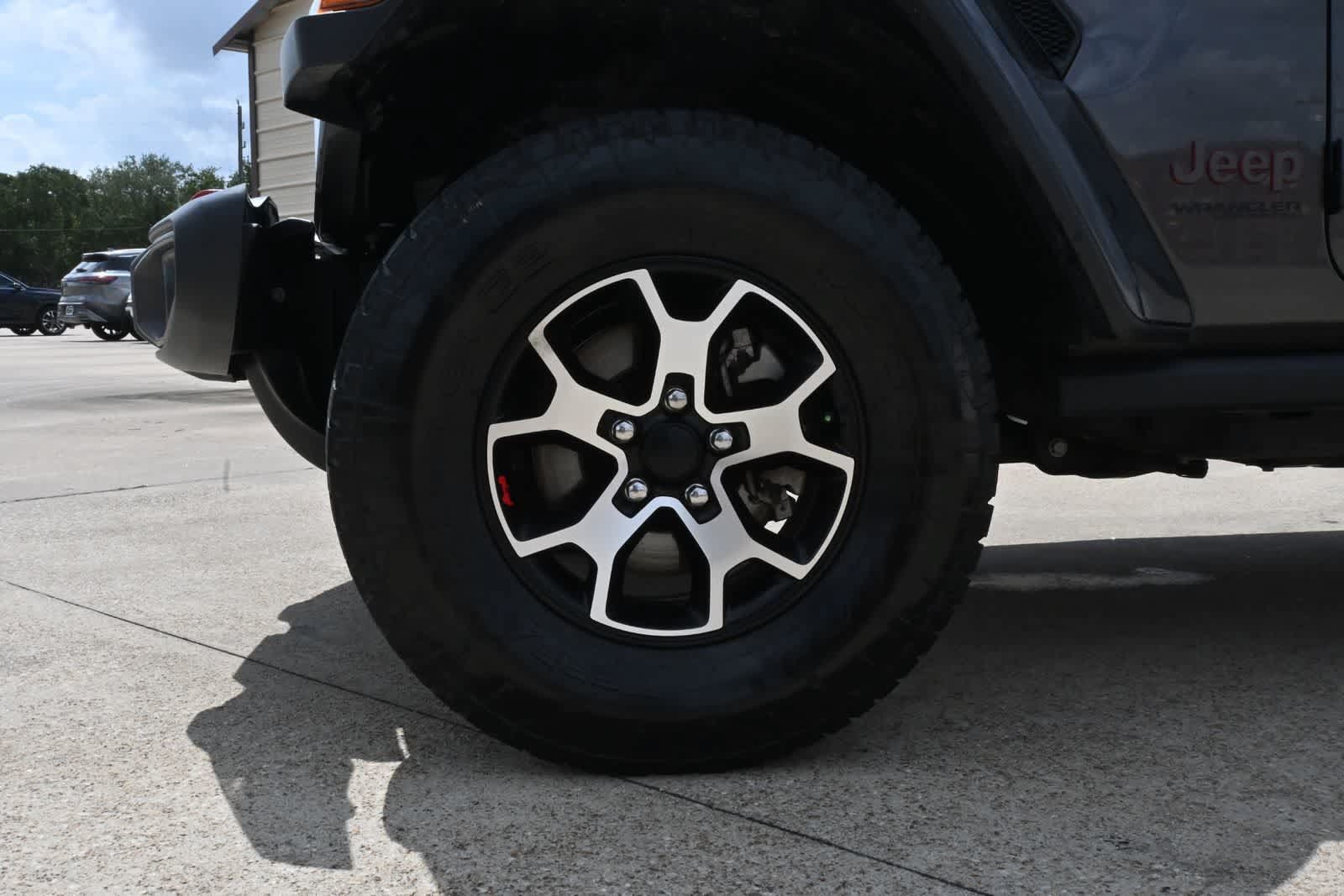 Used 2020 Jeep Wrangler Unlimited Rubicon AWD/4WD image 24