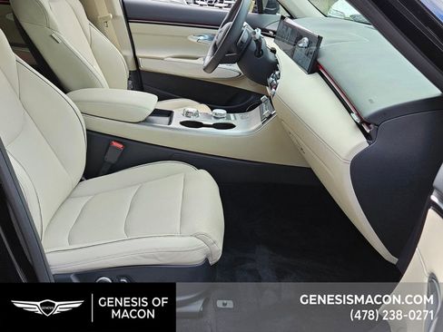 New 2026 Genesis GV70 2.5T Advanced image 19
