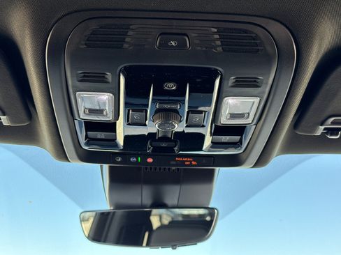 New 2026 GMC Yukon XL Denali w/ Denali Reserve Package AWD/4WD image 30