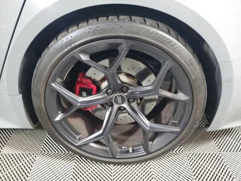 Used 2024 Audi RS 7 Performance image 10