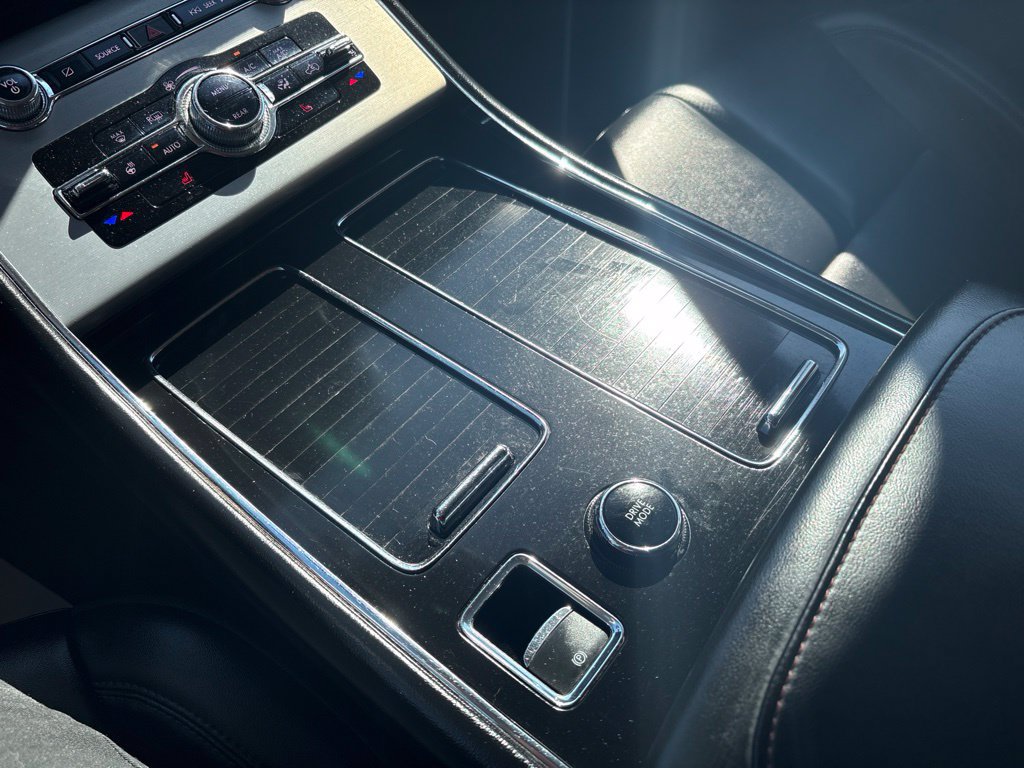 Used 2023 Lincoln Aviator AWD image 27