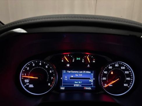 Used 2019 Chevrolet Blazer LT FWD image 15