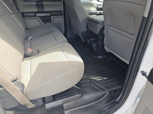 Used 2017 Ford F250 XLT AWD/4WD image 5
